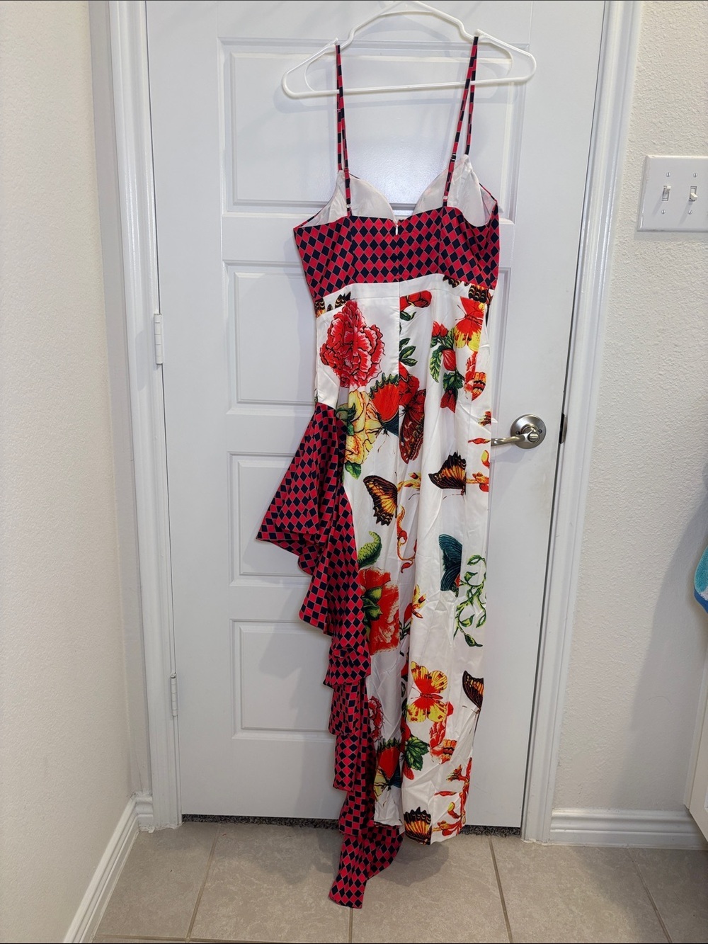 L’ATISTE by Amy Floral Butterfly High Low Ruffle Maxi Dress Size M - Picture 3 of 4